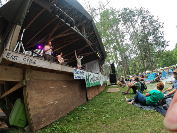 Hiawatha Traditional Music Festival 