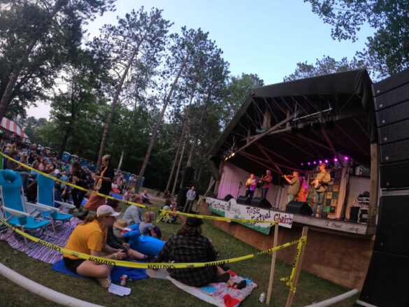 Hiawatha Traditional Music Festival 